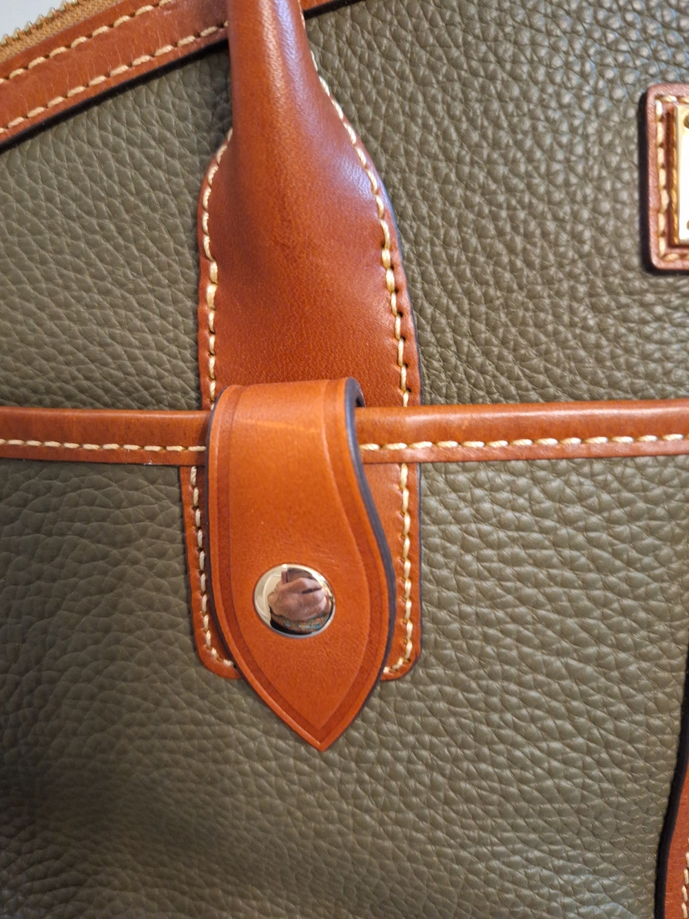 NEW Dooney & Bourke Olive Leather Satchel with Tan Trim - Picture 8 of 11